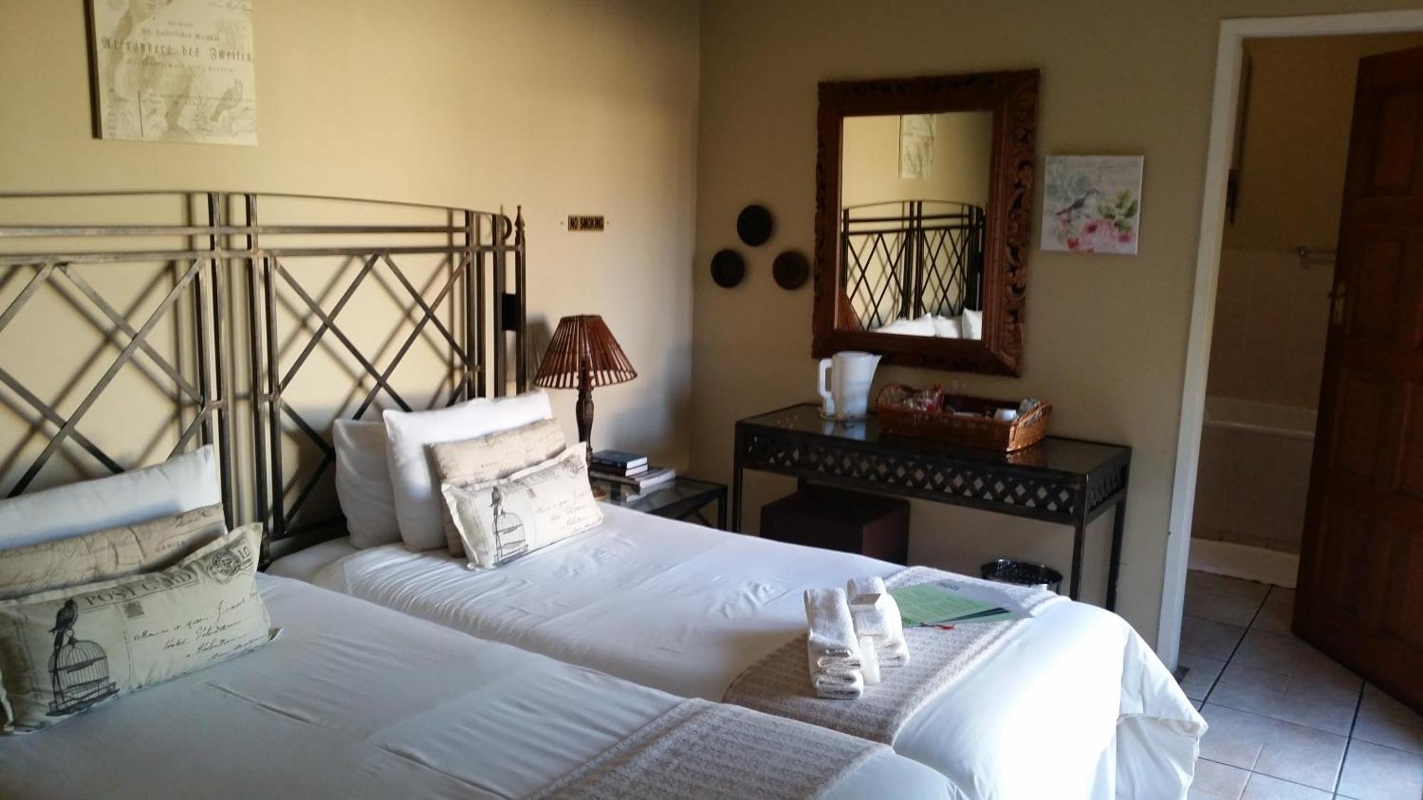 Greenfields Guesthouse & Restaurant Альбертон Номер фото