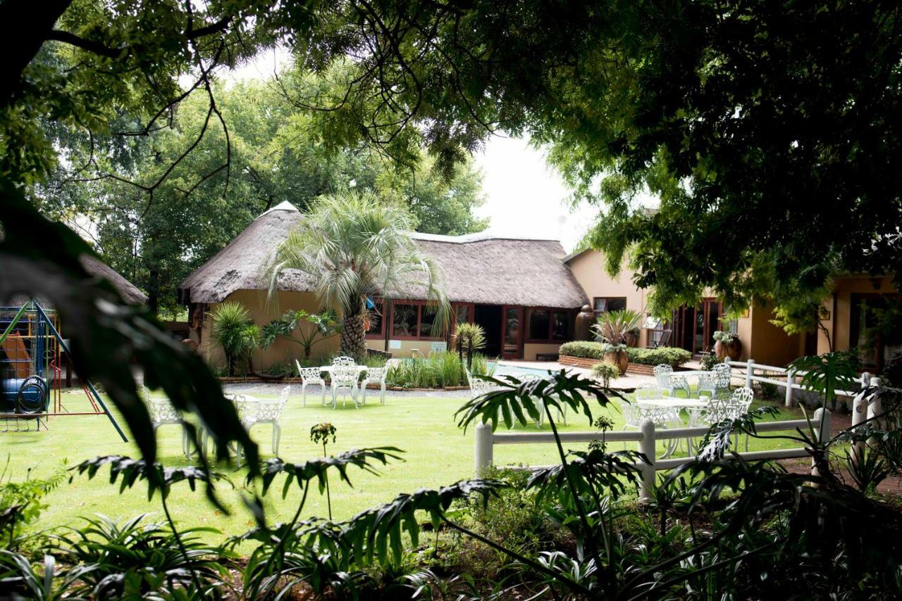 Greenfields Guesthouse & Restaurant Альбертон Экстерьер фото